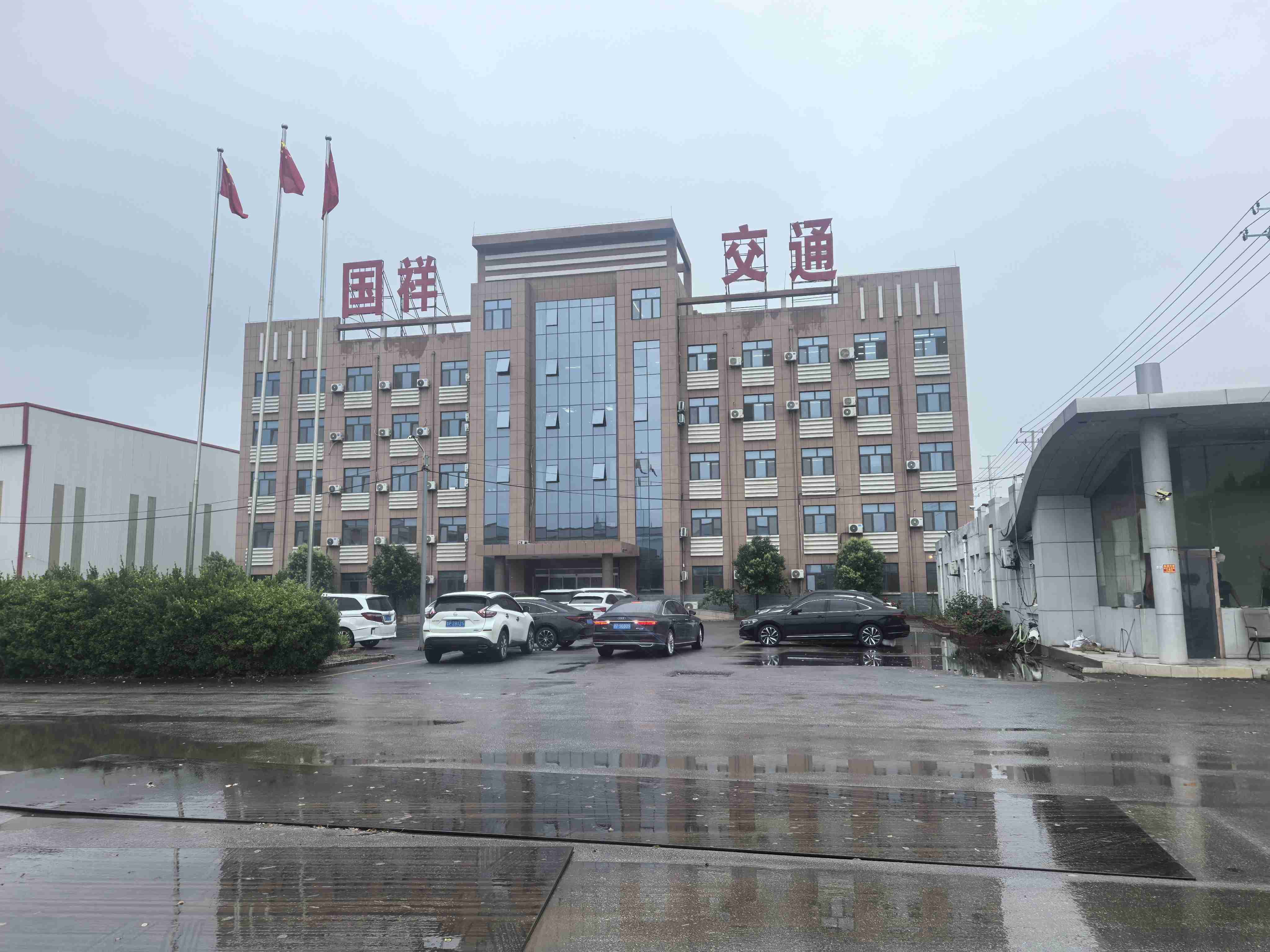 三亚市波形护栏板浸塑波形护栏 - 方案